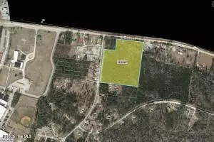 000 Dixon Rd, Holly Ridge, NC 28445