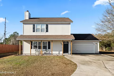 102 Reese Ln, Hubert, NC 28539