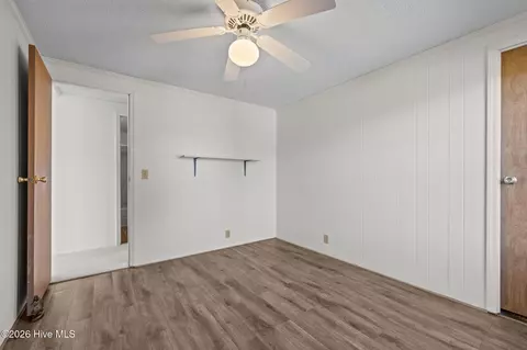 Bedroom - 630 Seashore Dr, Atlantic, NC 28511 photo 10 of 10