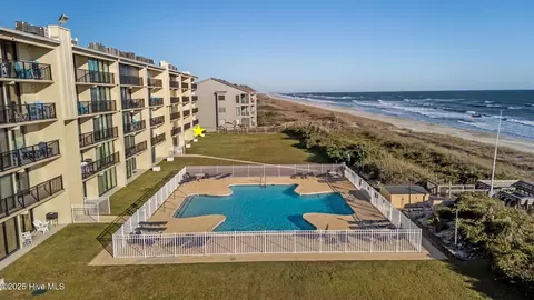 2305 W Ft Macon Rd #101, Atlantic Beach, NC 28512