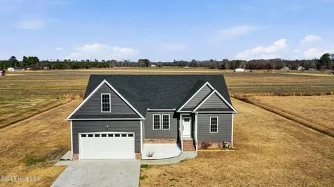 127 River Front Dr, Hertford, NC 27944