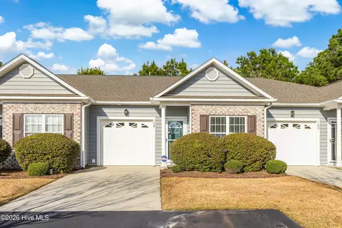 104 Kellerton Ct, Winnabow, NC 28479