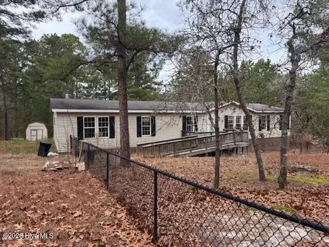 1470 Ring Rd, Carthage, NC 28327