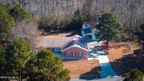 155 Country Estate Rd, Columbia, NC 27925