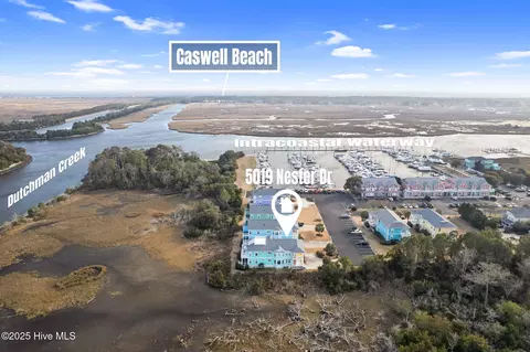 5019 Nester Dr, Southport, NC 28461