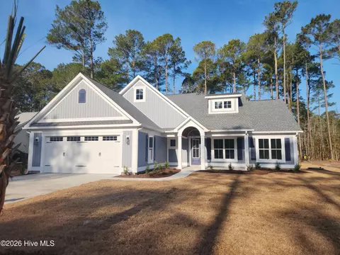 403 Baypark Dr NW, Calabash, NC 28467