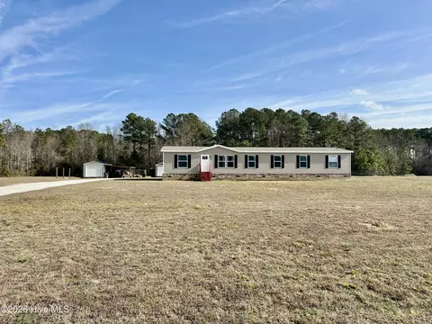 279 Clemmons Dr, Tabor City, NC 28463