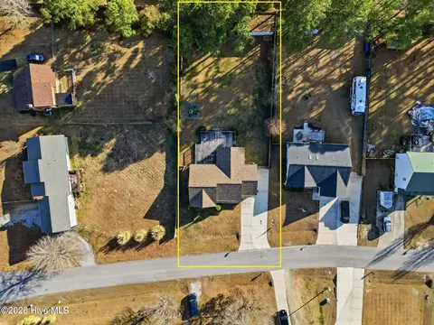 View/Area - 103 Hunt Dr, Hubert, NC 28539 photo 1 of 6
