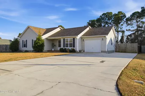 Other - 103 Hunt Dr, Hubert, NC 28539 photo 1 of 10