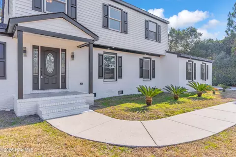 122 Devonshire Ln, Wilmington, NC 28409