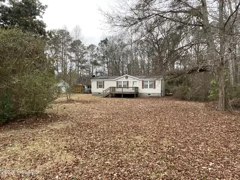 5634 Caratoke Hwy, Poplar Branch, NC 27965