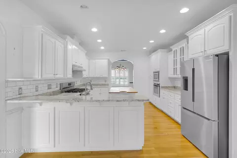 Kitchen - 116 Arbon Ln, New Bern, NC 28562 photo 7 of 7