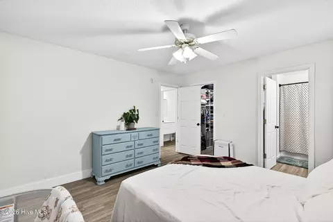 Bedroom - 290 Parnell Rd, Hubert, NC 28539 photo 2 of 4