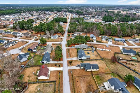 View/Area - 290 Parnell Rd, Hubert, NC 28539 photo 6 of 7