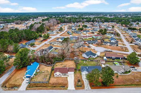 View/Area - 290 Parnell Rd, Hubert, NC 28539 photo 2 of 7