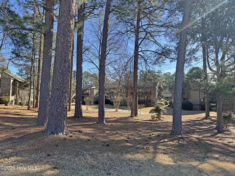 Exterior - 10 Pine Tree Rd # 125, Pinehurst, NC 28374 photo 2 of 4