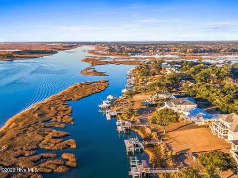 338 Olde Point Loop, Hampstead, NC 28443 photo 8