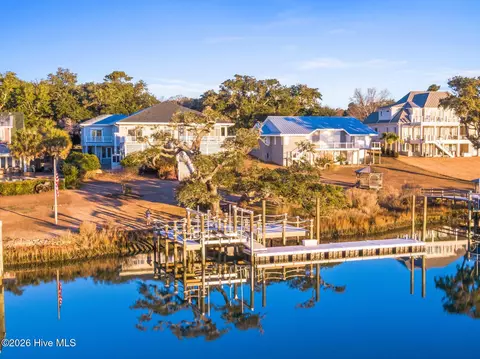 338 Olde Point Loop, Hampstead, NC 28443 photo 5