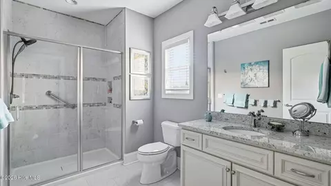 Bath - 80 Eldorado Ln, Pinehurst, NC 28374 photo 4 of 5