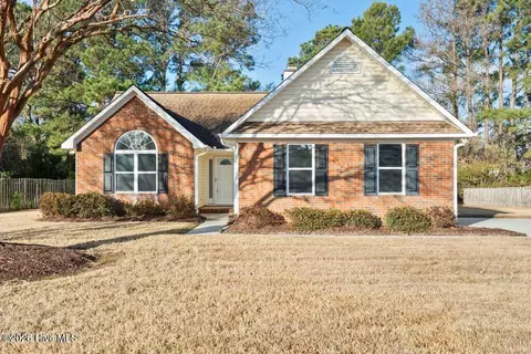 3520 Tree Top Way, Wilmington, NC 28409