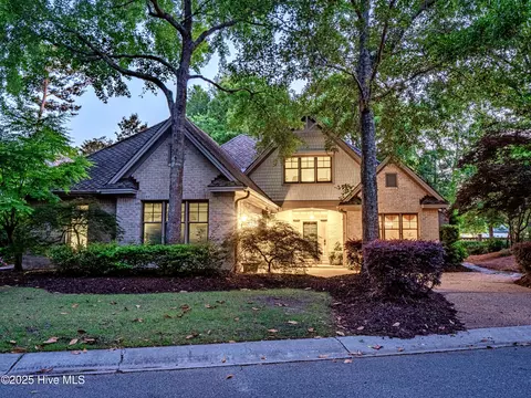 7102 Saybrook Dr, Wilmington, NC 28405
