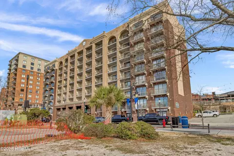 106 N Water St #STE 709, Wilmington, NC 28401