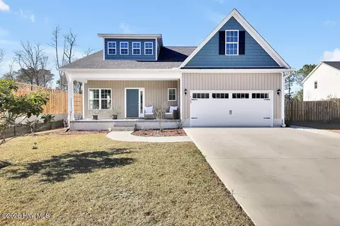 7165 Old Stump Dr SE, Leland, NC 28451