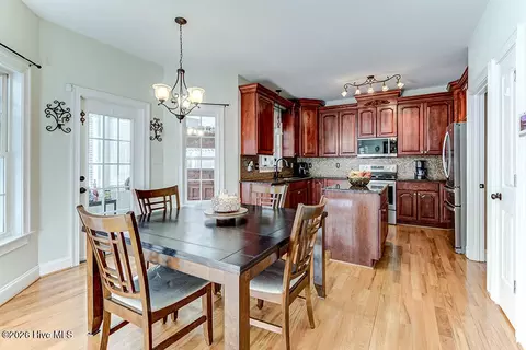 173 Mae Dr, Hampstead, NC 28443 photo 7