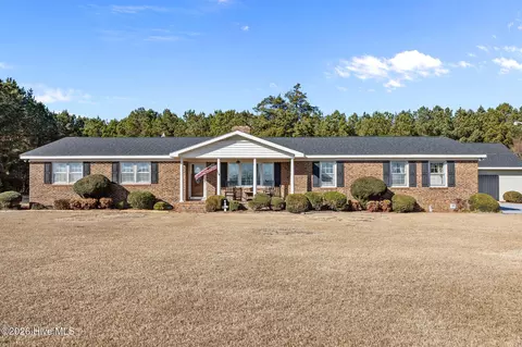7344 Nc 222, Fountain, NC 27829