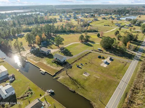 View/Area - 1134 Whichards Beach Rd, Chocowinity, NC 27817 photo 4 of 9