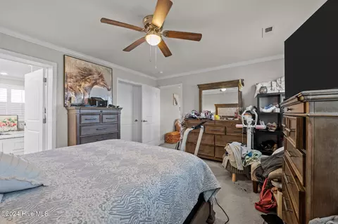 Bedroom - 1134 Whichards Beach Rd, Chocowinity, NC 27817 photo 3 of 7