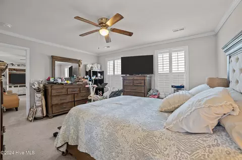 Bedroom - 1134 Whichards Beach Rd, Chocowinity, NC 27817 photo 2 of 7