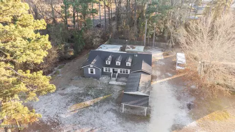 99 Rich St, Salemburg, NC 28385
