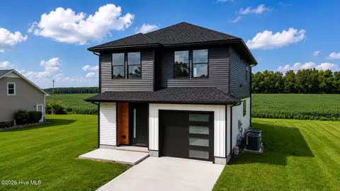 106 Schwarzkopf Dr, Elizabeth City, NC 27909