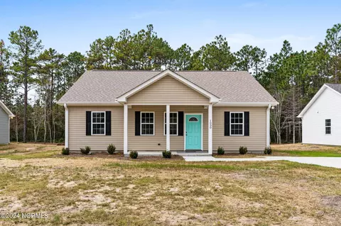 40 S Fayetteville Rd, Southport, NC 28461