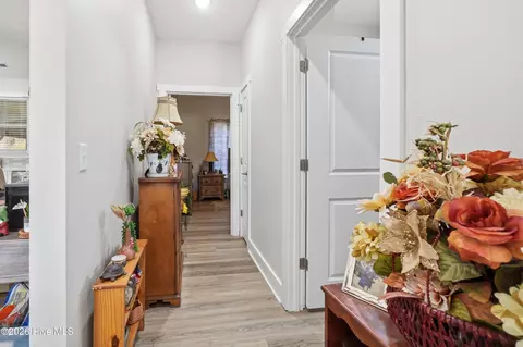 Entry Way - 1105 Ryland Rd, Tyner, NC 27980 photo 2 of 2