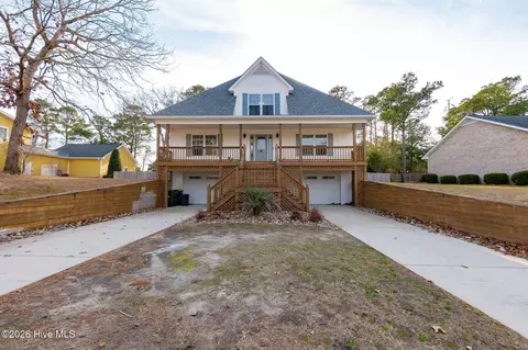 917 W Haven Blvd, Morehead City, NC 28557