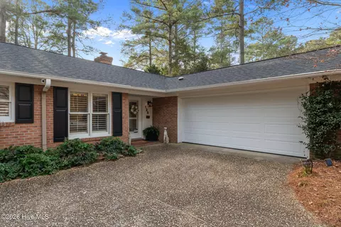 Exterior - 135 Merion Cir, Pinehurst, NC 28374 photo 12 of 13