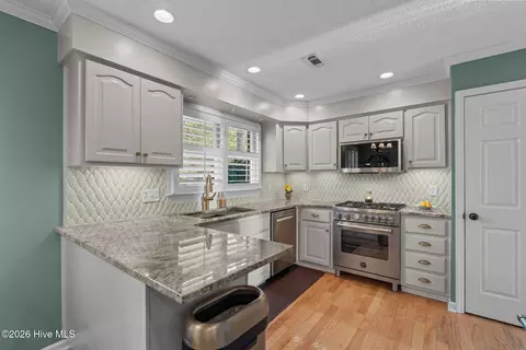 Kitchen - 135 Merion Cir, Pinehurst, NC 28374 photo 1 of 6