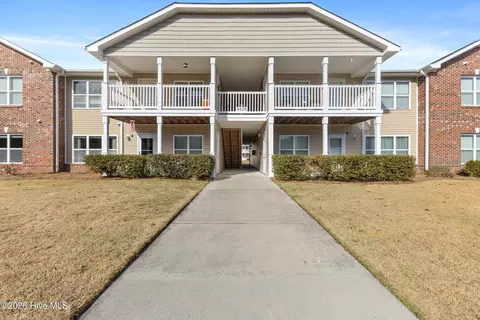 4429 Jay Bird Cir UNIT 105, Wilmington, NC 28412