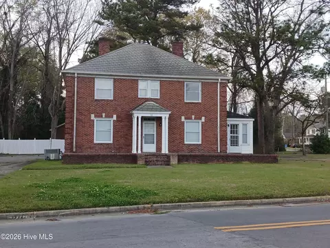 101 W Highland Ave, Kinston, NC 28501
