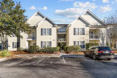 5004 Hunters Trl UNIT 4, Wilmington, NC 28405