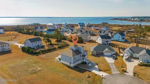 103 Port Ln, Newport, NC 28570