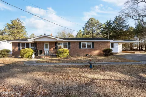 1358 Warrentown Rd, Snow Hill, NC 28580