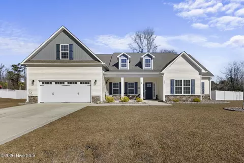 804 Colchester Reef Run, Sneads Ferry, NC 28460