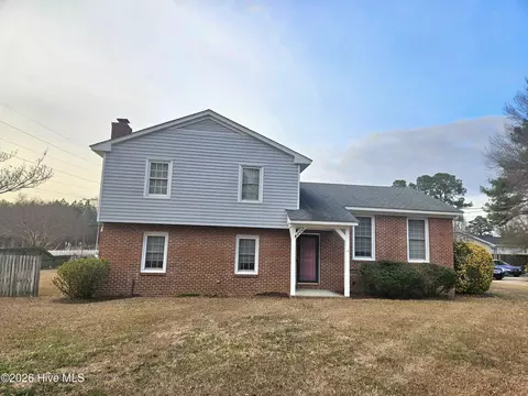 4800 Crape Myrtle St, Battleboro, NC 27809
