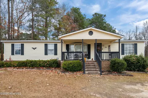 1506 S King St, Windsor, NC 27983