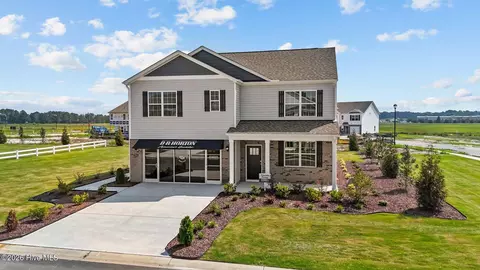 1529 Stone Wood Dr, Winterville, NC 28590