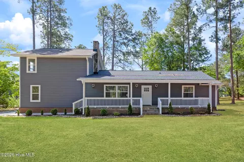 118 E Devonshire Ave, West End, NC 27376