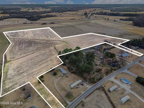 00 Wayne Memorial Dr, Pikeville, NC 27863